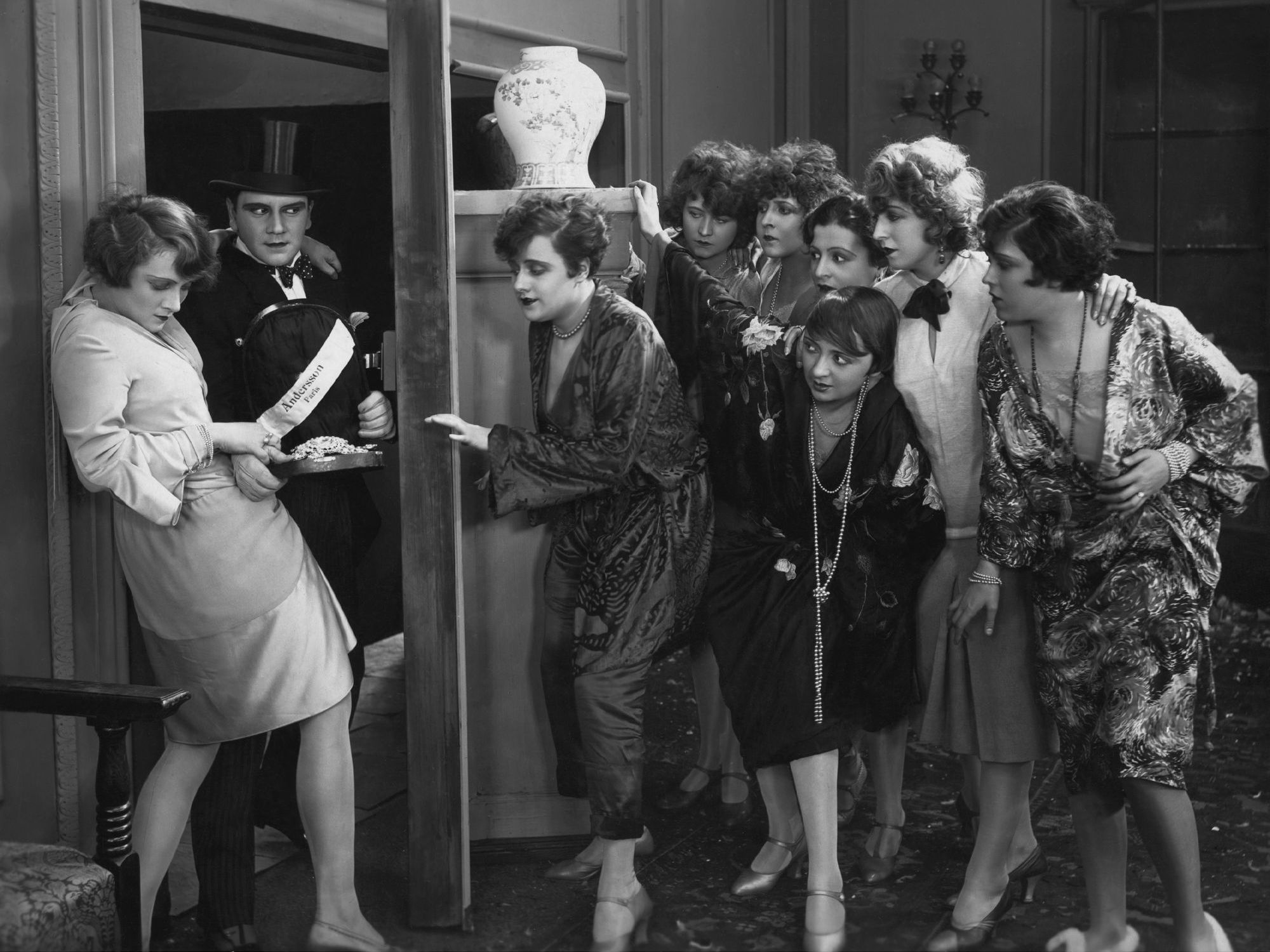 Sein grösster Bluff_Piel Dietrich and the Ladies_Deutsche Kinemathek